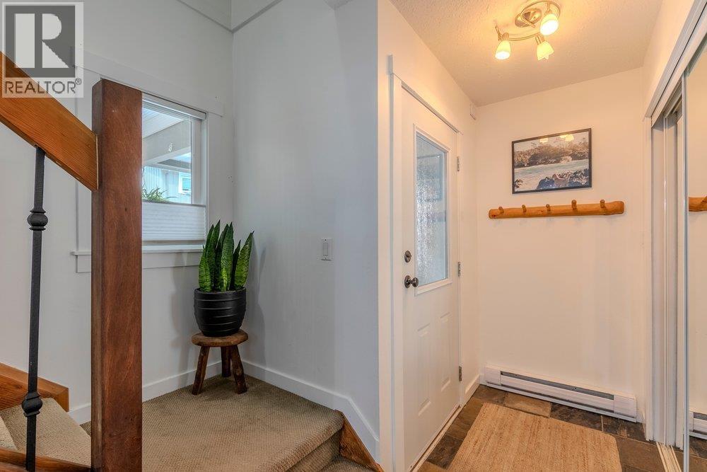 3 Bed, 3 Bath House for Sale in Squamish – 15 39752 GOVERNMENT ROAD, Squamish – MLS# R3156110 - Image 22