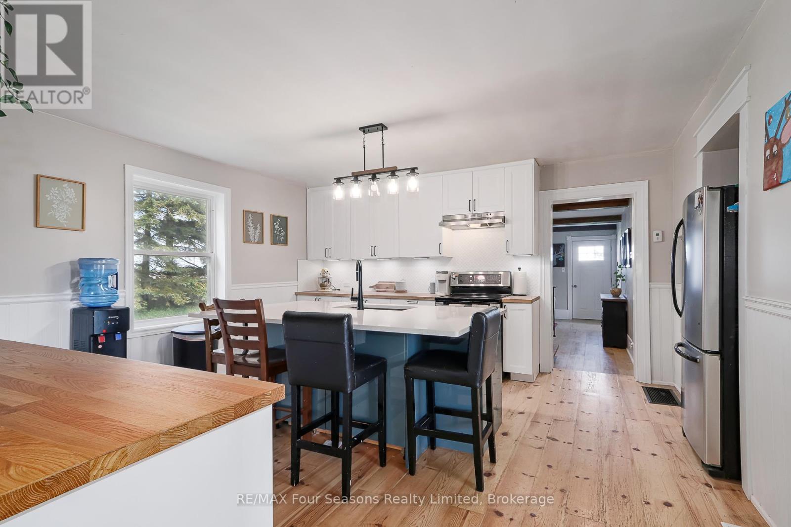 5803 26 HIGHWAY - Image 10