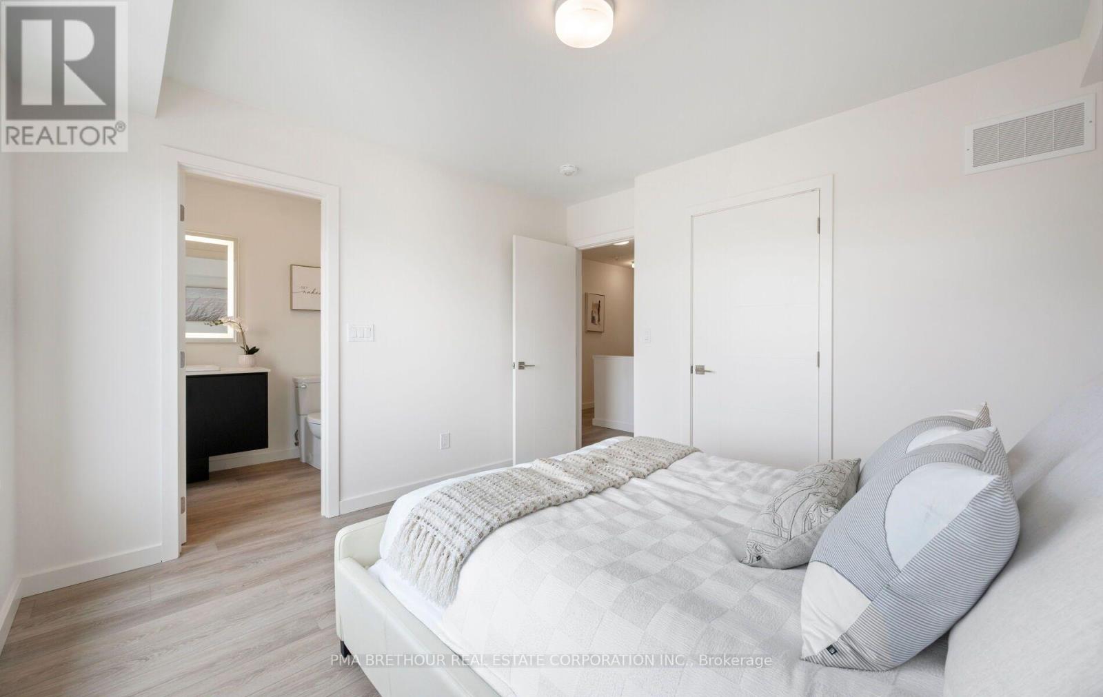 17 RAINWATER LANE - Image 33