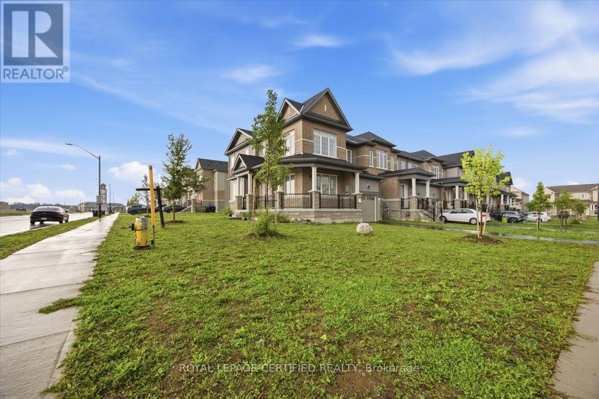 66 STATELY DRIVE - Image 3