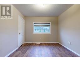 32 Holkham Avenue, Hamilton, ON L9K0H3 Photo 20