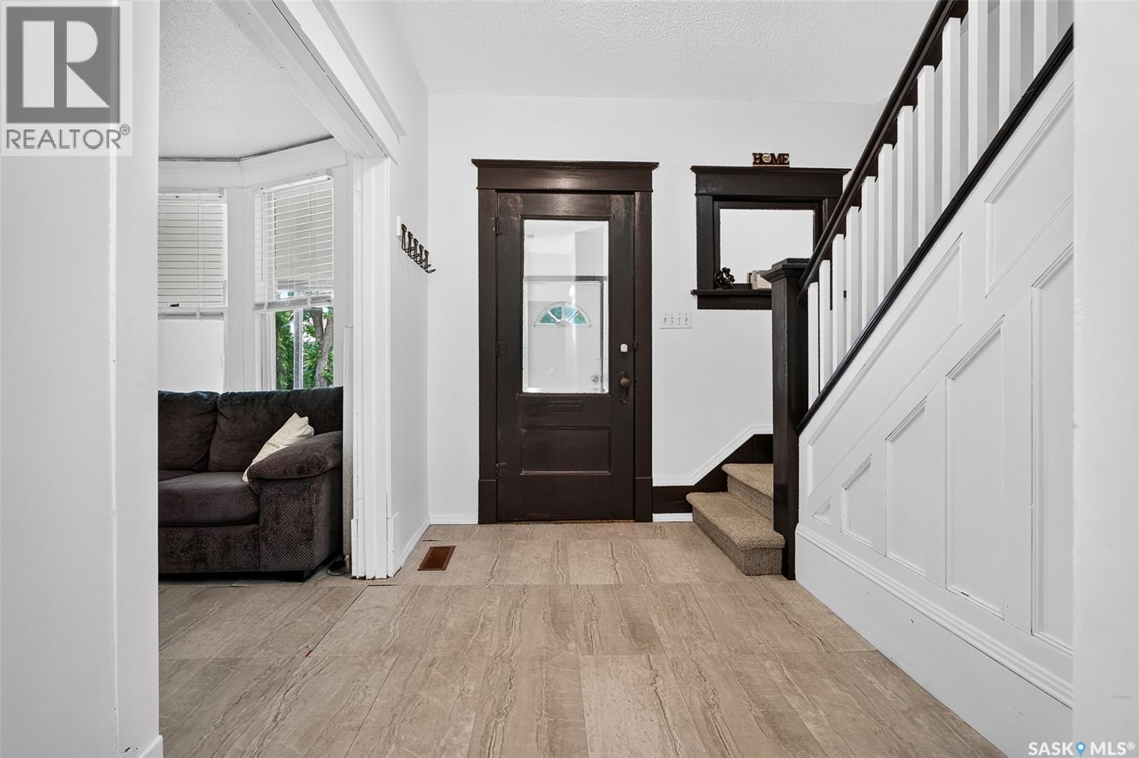 1169 1st AVENUE NW - Image 8