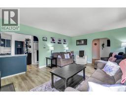 9467 Longwoods Road, Chatham Township, ON N7M5J7 Photo 10