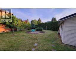 422 Dogwood Avenue, Sicamous, BC V0E2V1 Photo 12