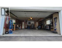 422 Dogwood Avenue, Sicamous, BC V0E2V1 Photo 15