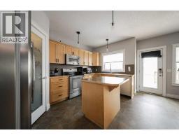 Bedroom - 521 Walnut Crescent, Fort Mcmurray, AB T9K0M9 Photo 9