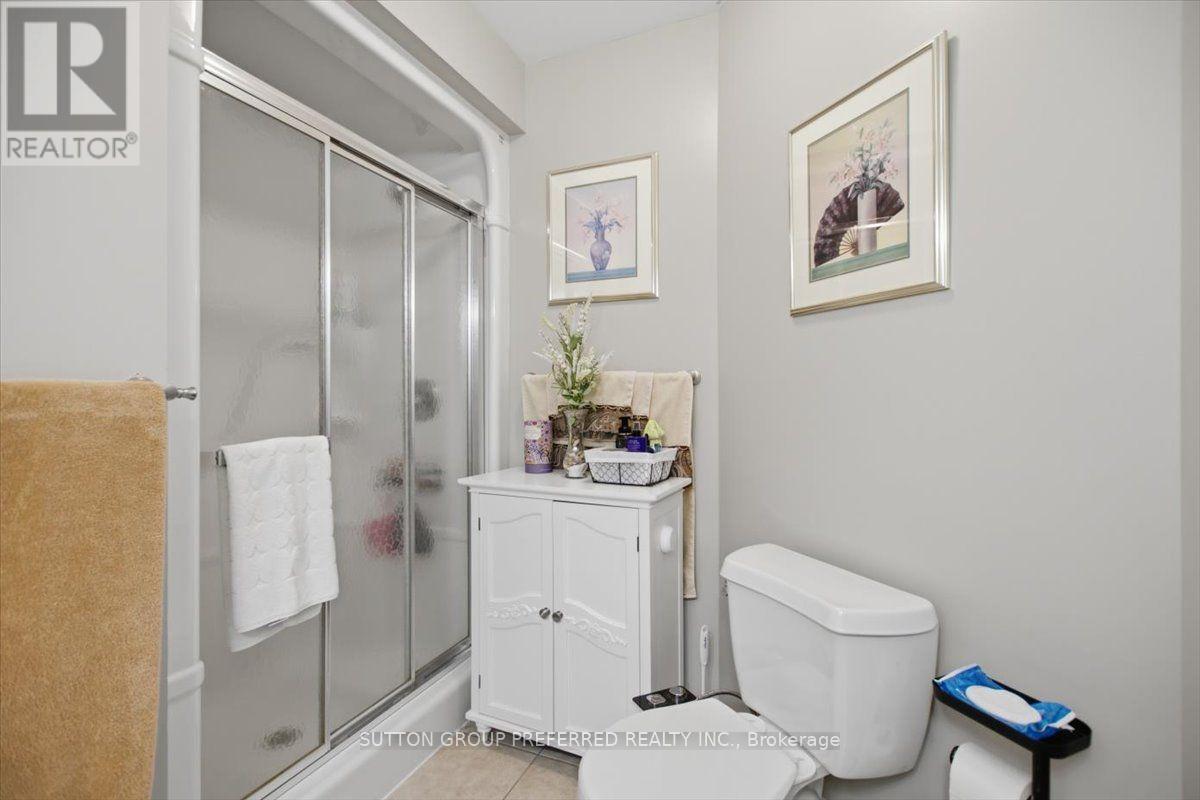 #72 869 WHETHERFIELD STREET - Image 24