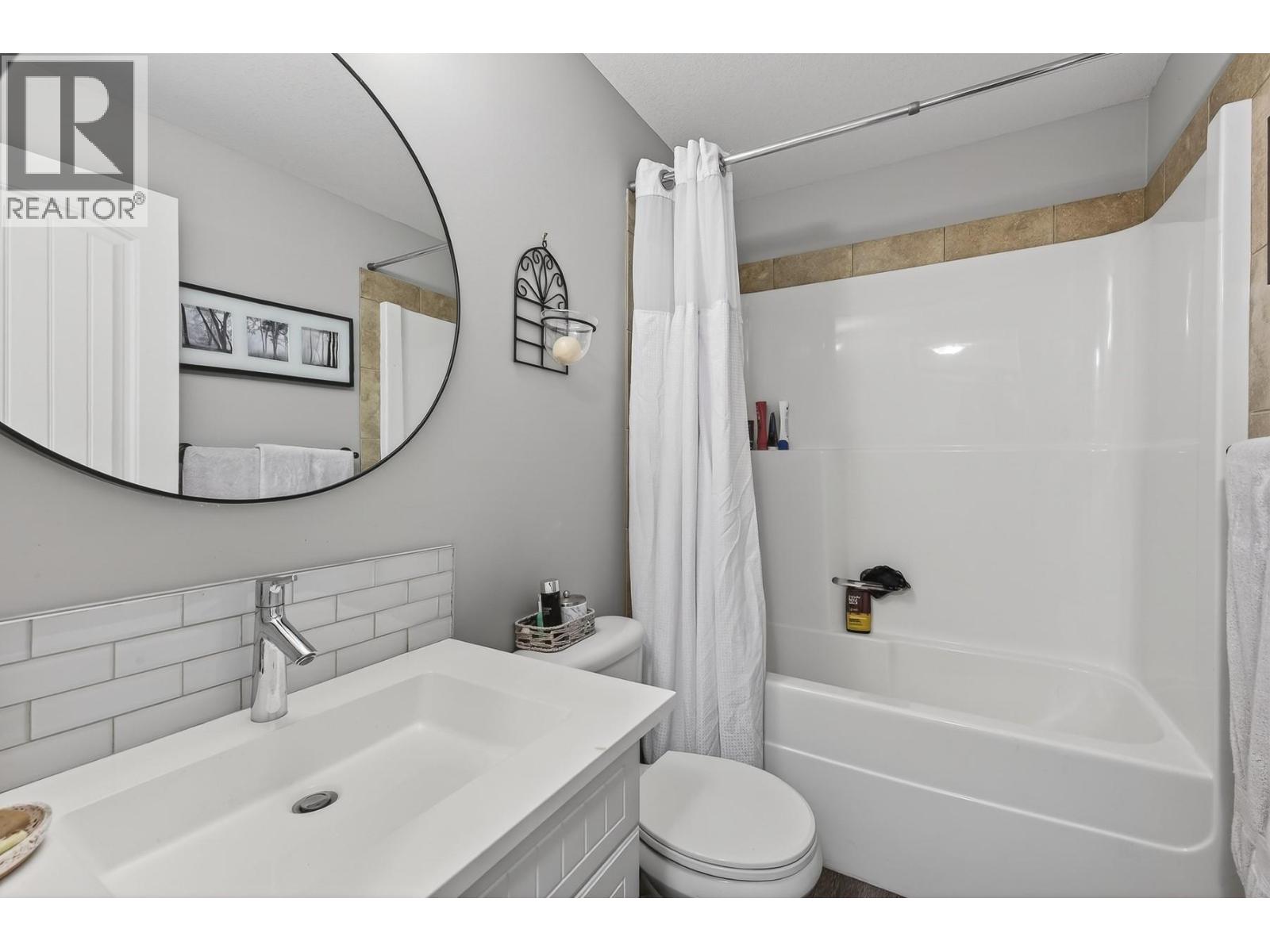 1487 Rosewood Drive - 32