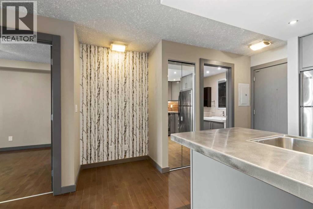 2411 29 Street Southwest - Photo 8