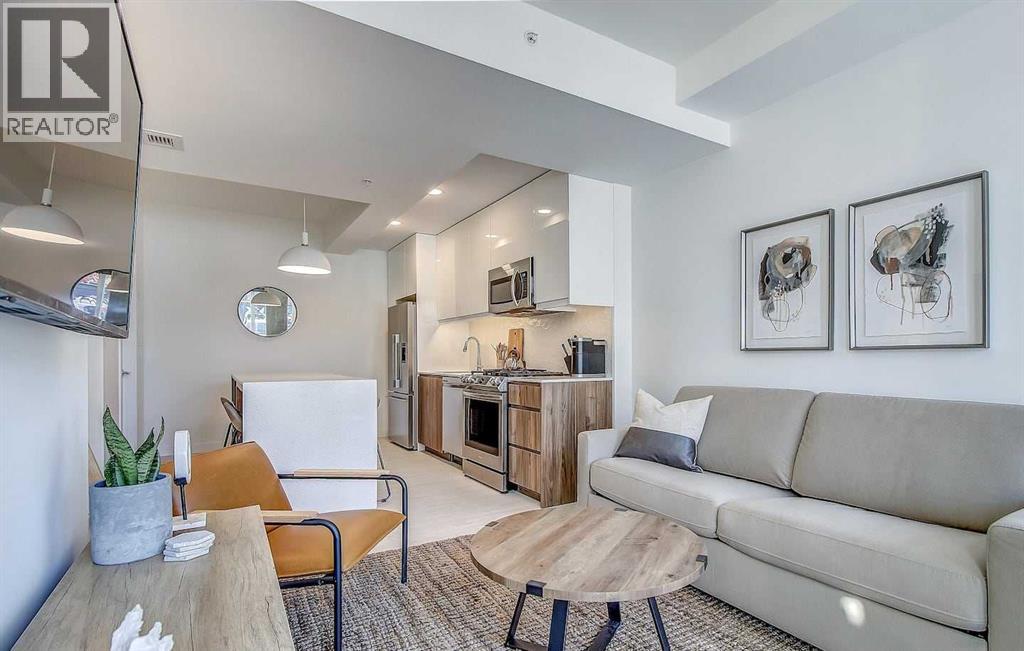 325R, 325R 9A Street NW, Sunnyside, Calgary photo 1