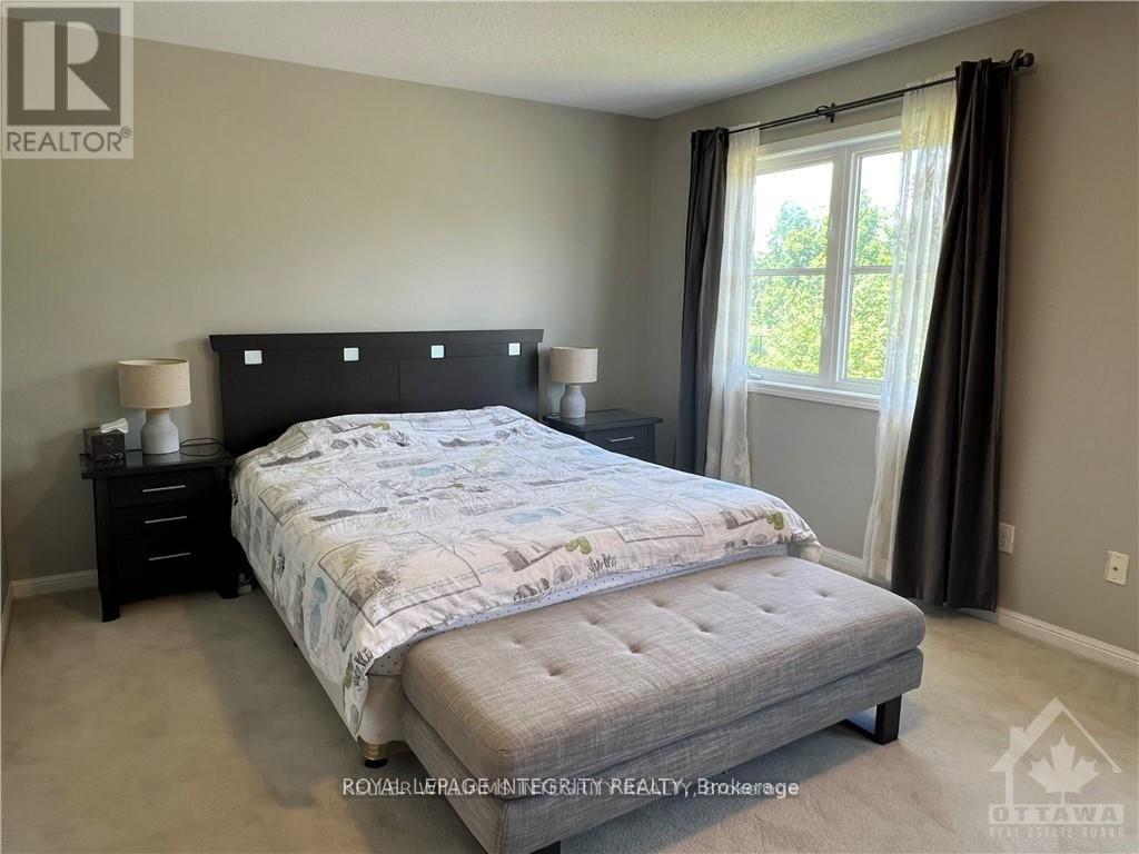 4 Bed, 3 Bath House for Rent in Ottawa – 140 BATTERSEA CRESCENT, Ottawa – MLS# X13679556 - Image 17