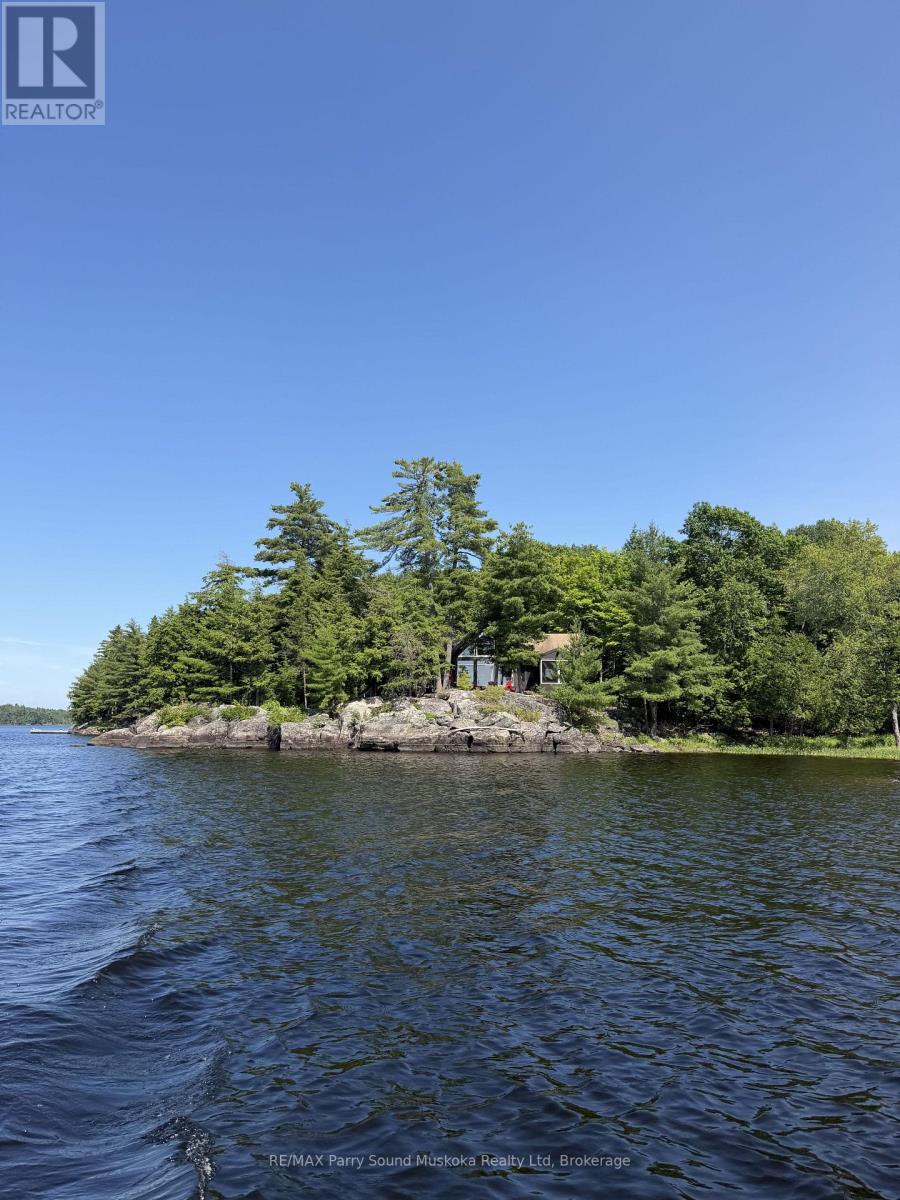 24 ARBOR VITAE ISLAND - Image 25