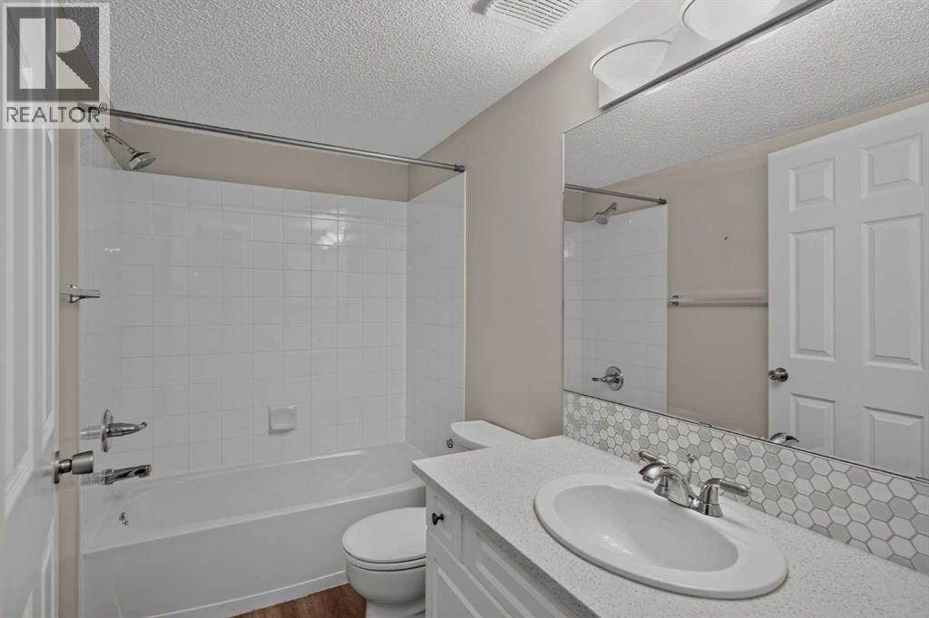 7451 Springbank Boulevard Southwest - Photo 23