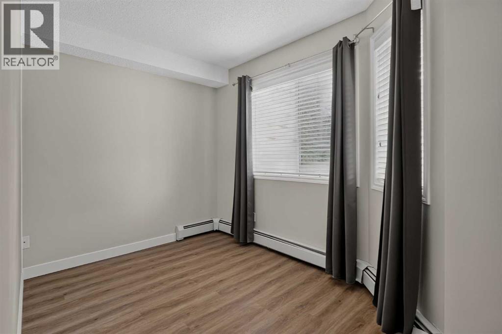 7451 Springbank Boulevard Southwest - Photo 16