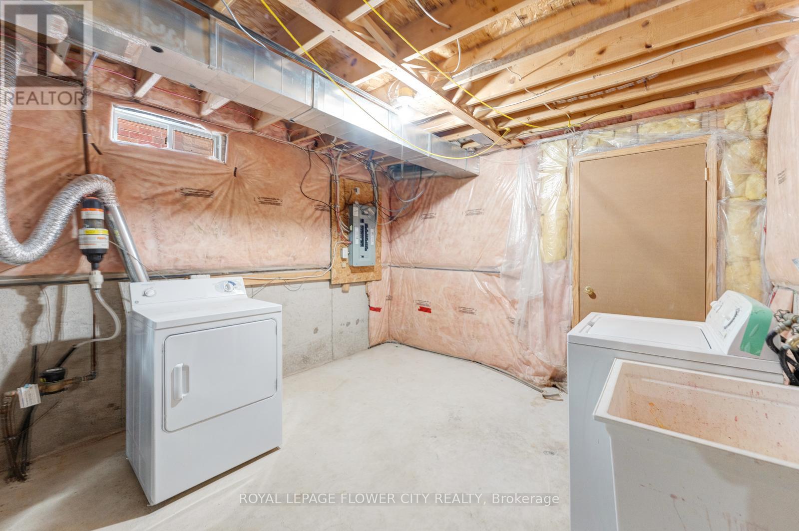 7 PENBRIDGE CIRCLE - Image 45