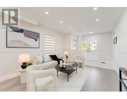 7 Penbridge Circle, Brampton, ON L7A2P8 Photo 8