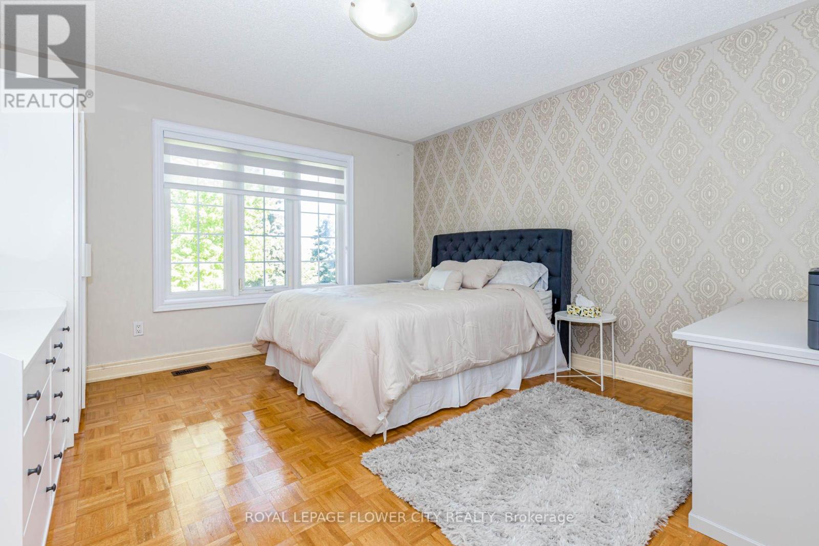 1058 AGRAM DRIVE - Image 36