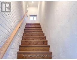 819 Pape Avenue, Toronto, ON M4K3V1 Photo 17