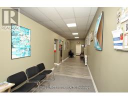 819 Pape Avenue, Toronto, ON M4K3V1 Photo 6