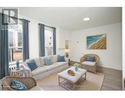 819 Pape Avenue, Toronto, ON M4K3V1 Photo 29
