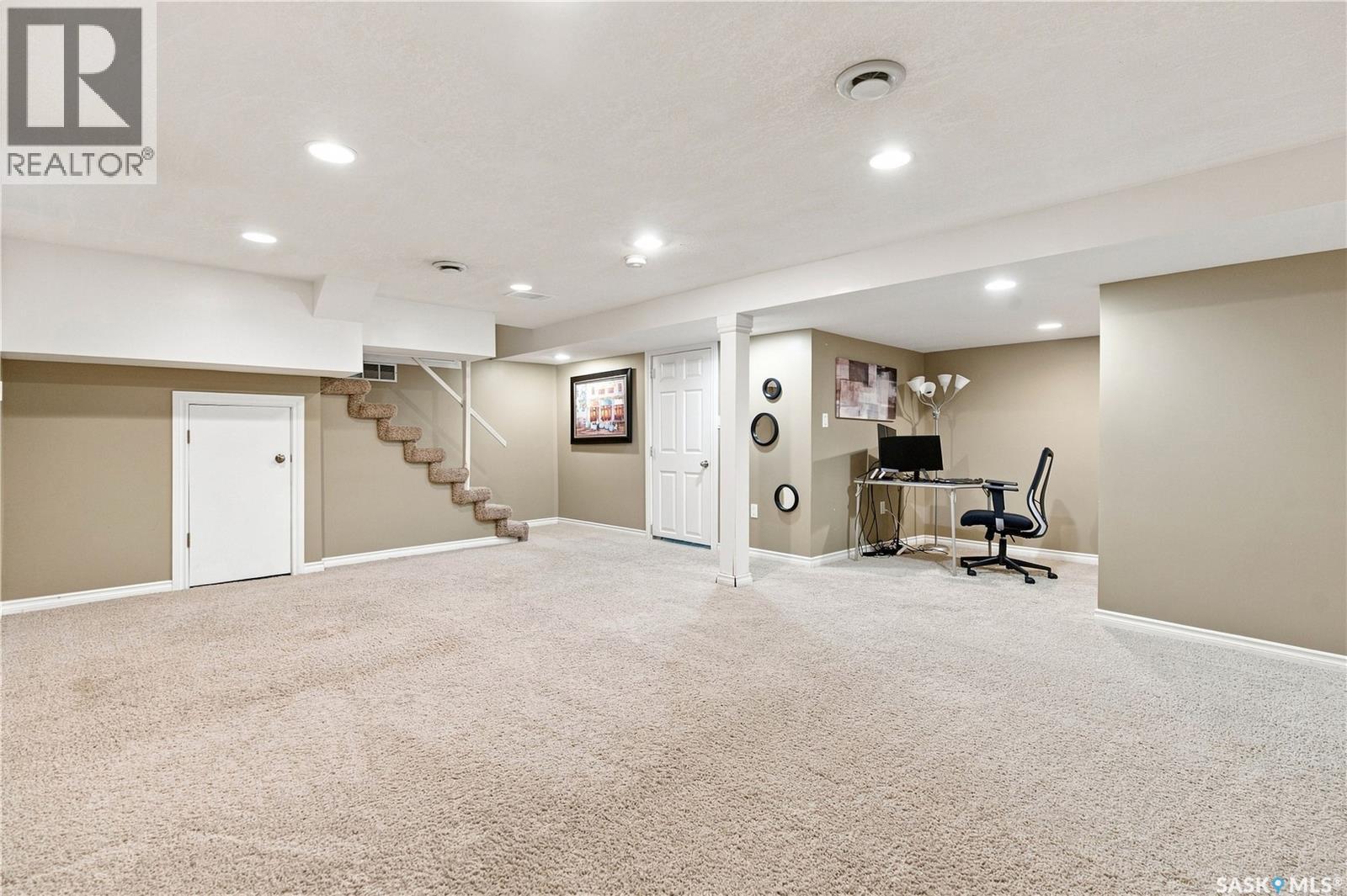80 Spence STREET - 28