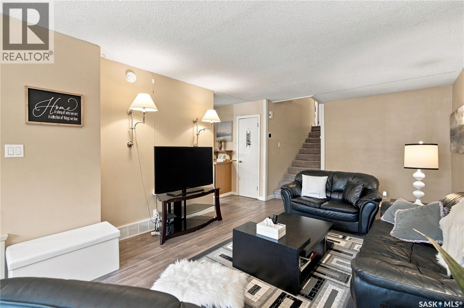 80 Spence STREET - Image 5