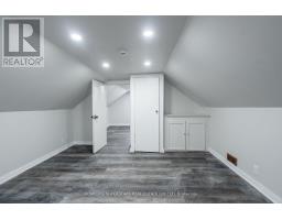 Laundry room - 4550 Homewood Avenue, Niagara Falls, ON L2E4X8 Photo 6