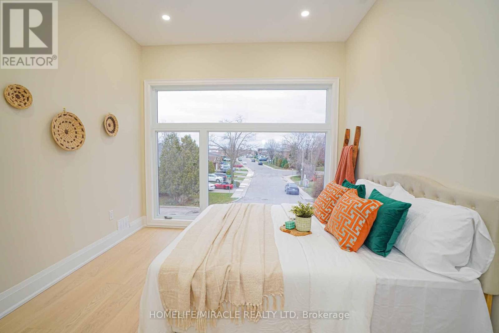 234 ELEANOR AVENUE - 28