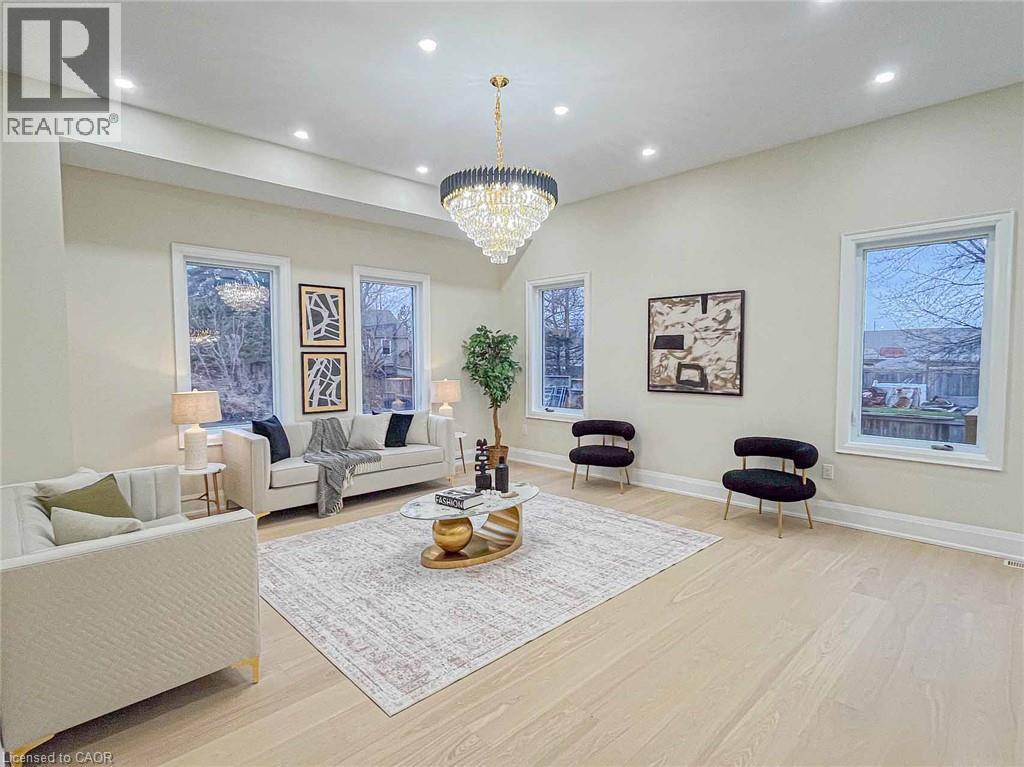 234 ELEANOR Avenue - 5
