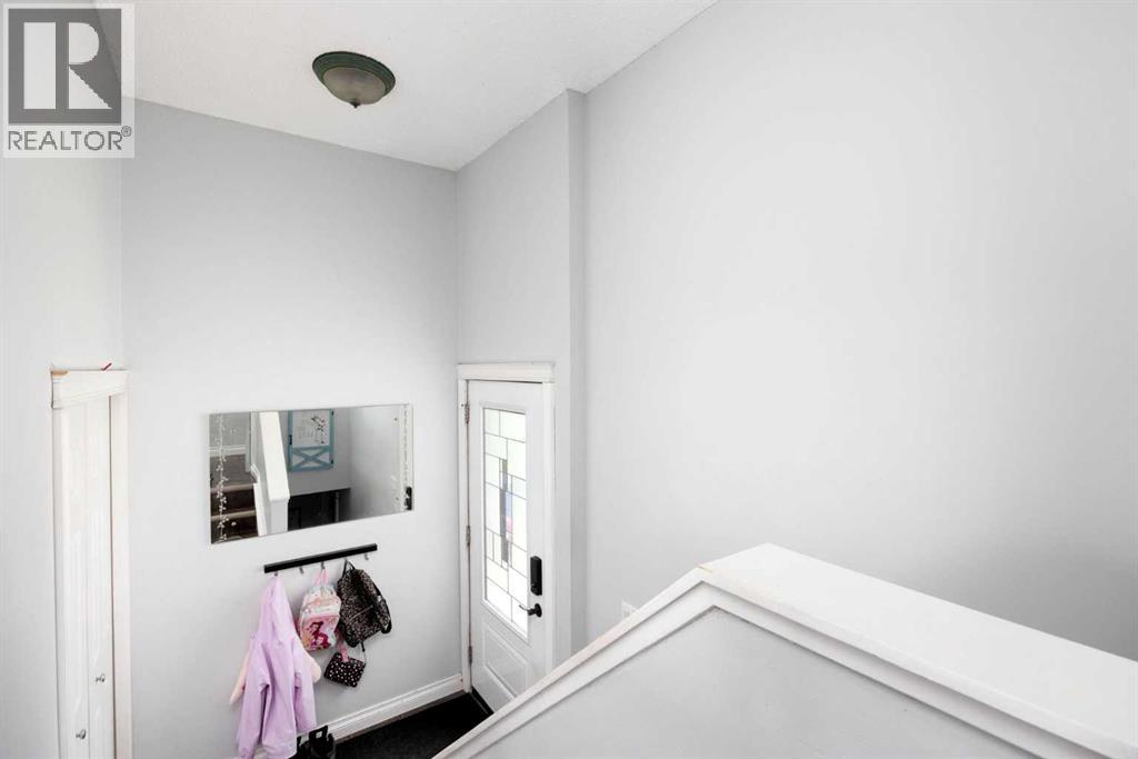 110 Bird Crescent