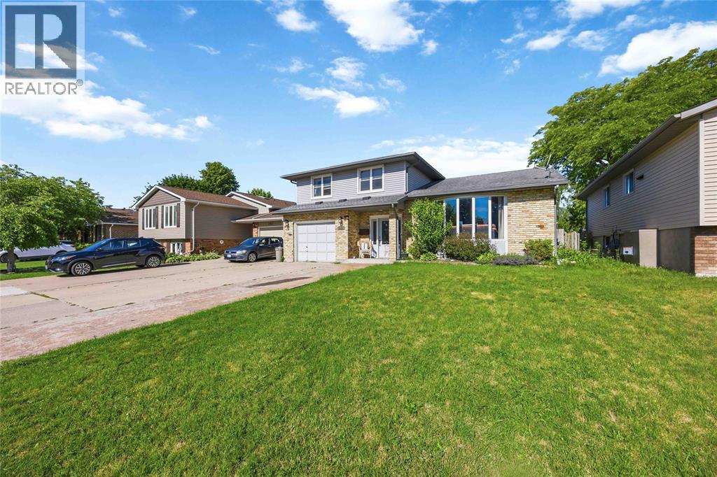 309 Edgewood STREET - 1