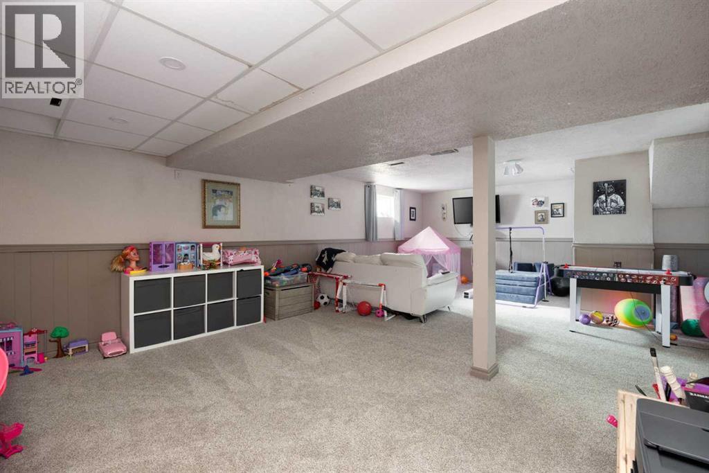 110 Bird Crescent - Photo 24