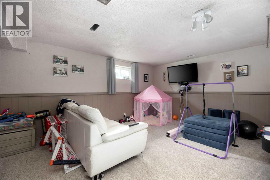110 Bird Crescent - Photo 21