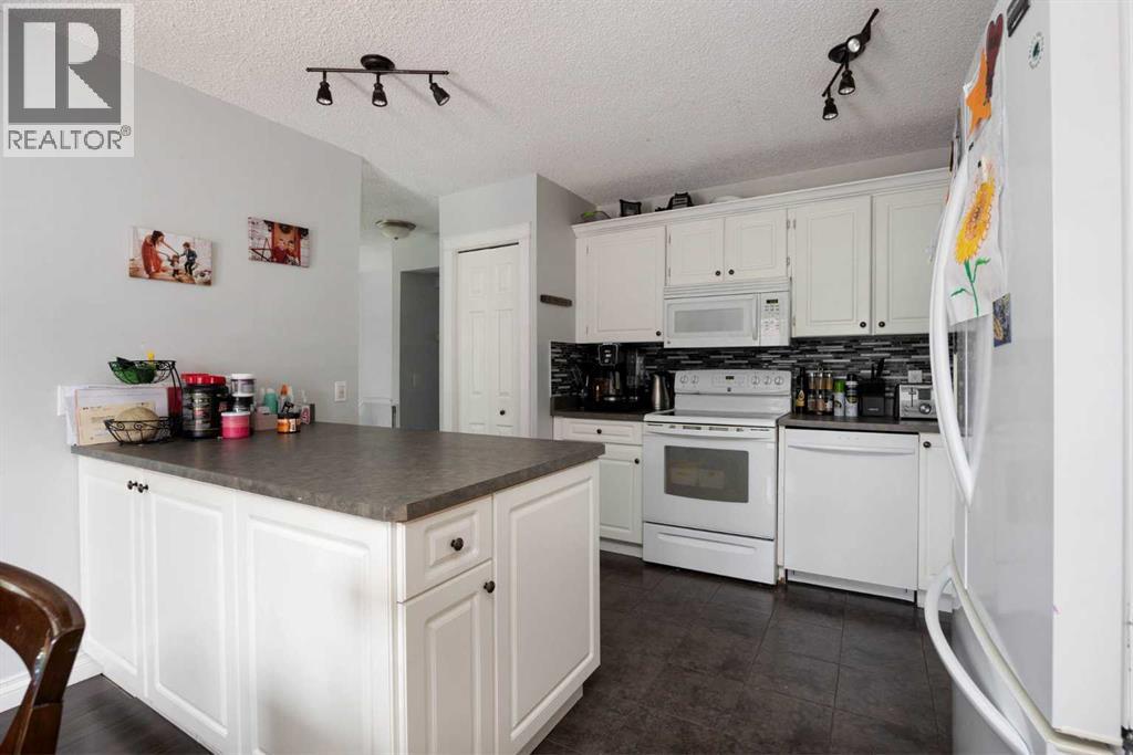 110 Bird Crescent - Photo 13