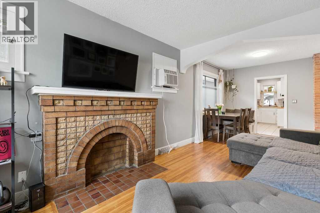 2115 14 Street Southwest - Photo 6