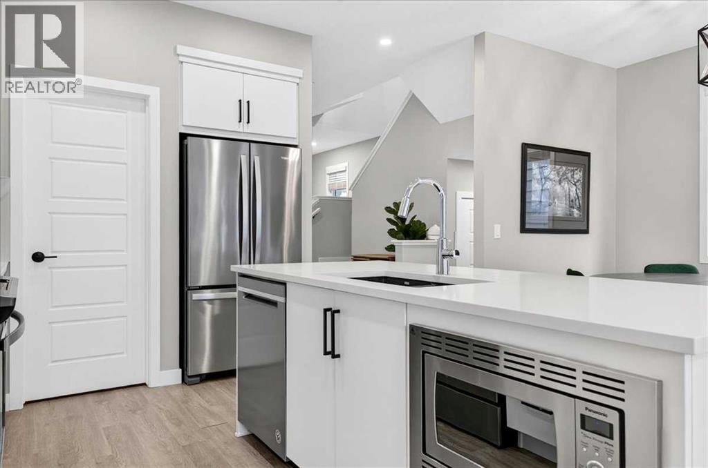 154 Masters Row Southeast - Photo 15