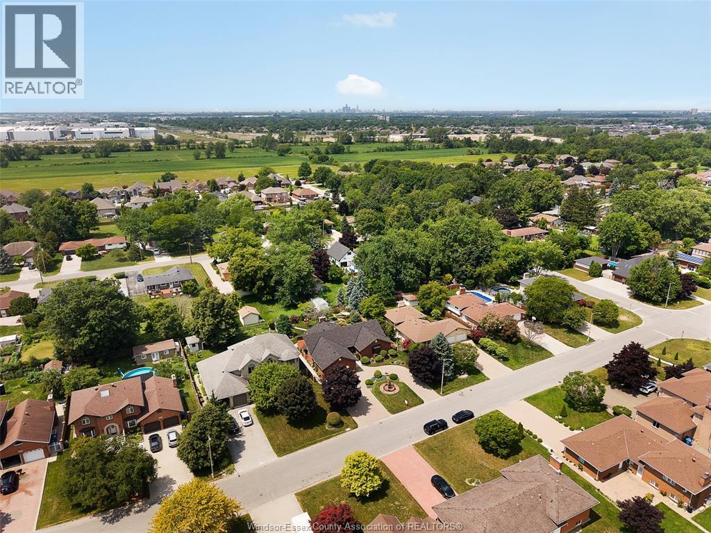 1825 HEBERT STREET - 48