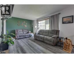 3pc Bathroom - 43 Oak Street, Red Deer, AB T4P2N7 Photo 7