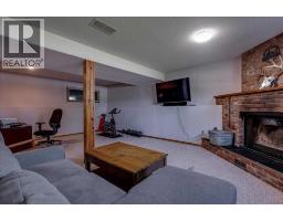 43 Oak Street, Red Deer, AB T4P2N7 Photo 30