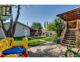 43 Oak Street, Red Deer, AB T4P2N7 Photo 35