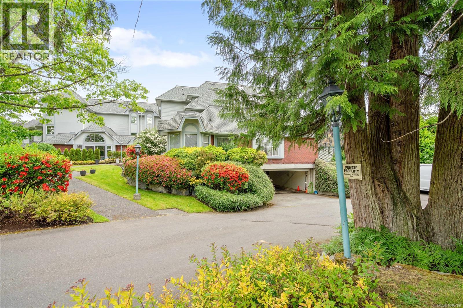 #101 10431 Resthaven Dr - 60