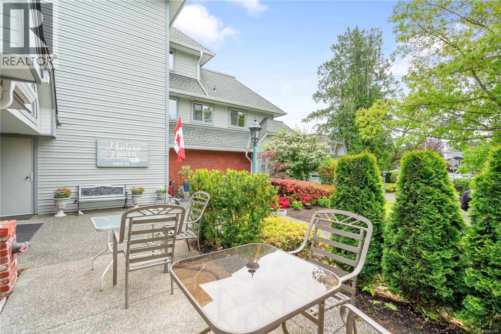 #101 10431 Resthaven Dr - 52