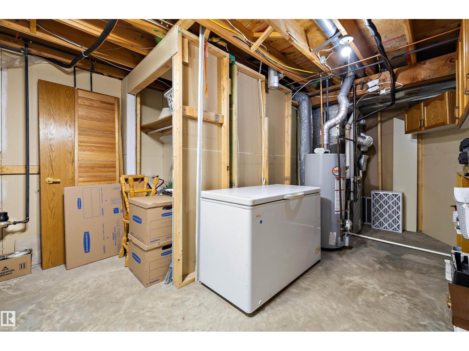 4717 25 AV NW - 55
