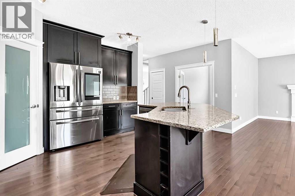 325 Evanspark Gardens NW - Image 6
