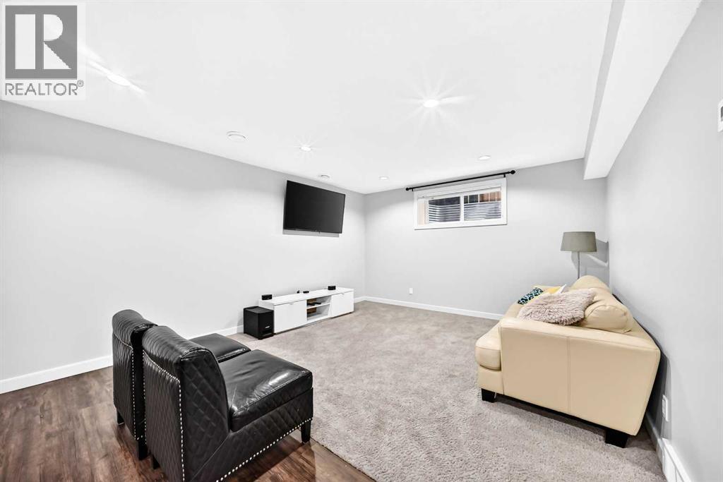 325 Evanspark Gardens NW - Image 35