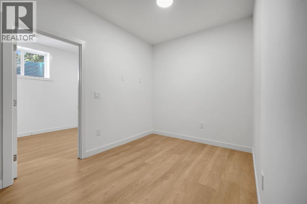 922 17 Avenue Northwest - Photo 24