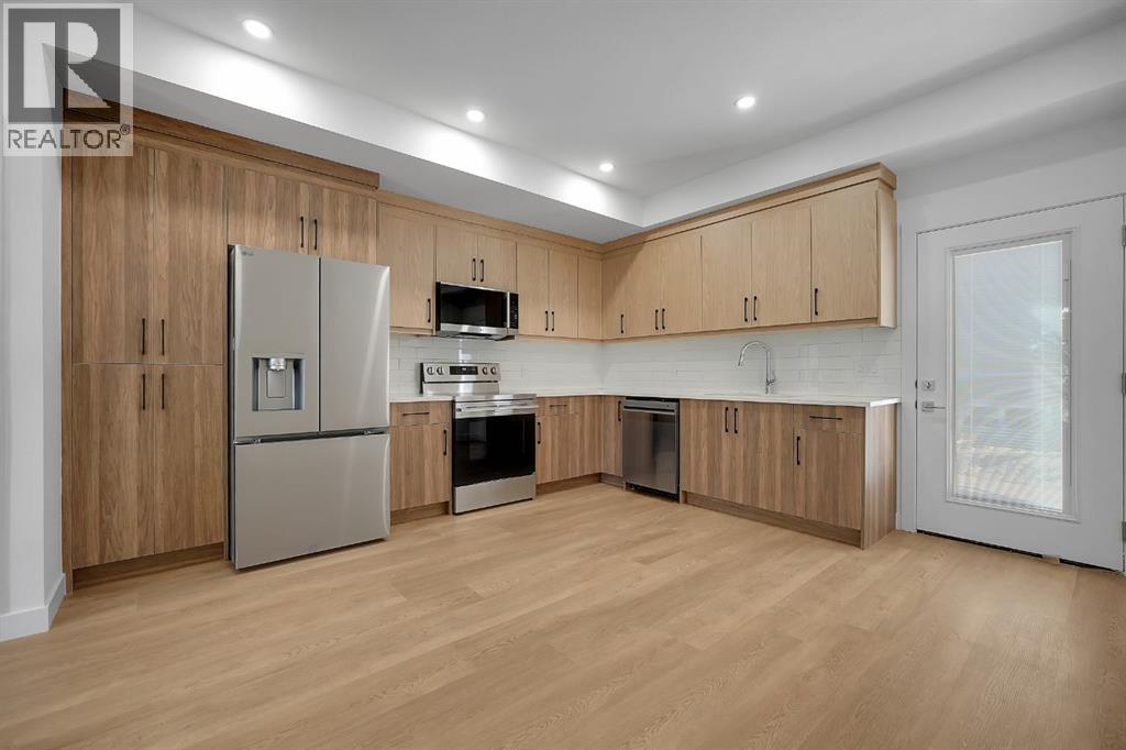 922 17 Avenue Northwest - Photo 6