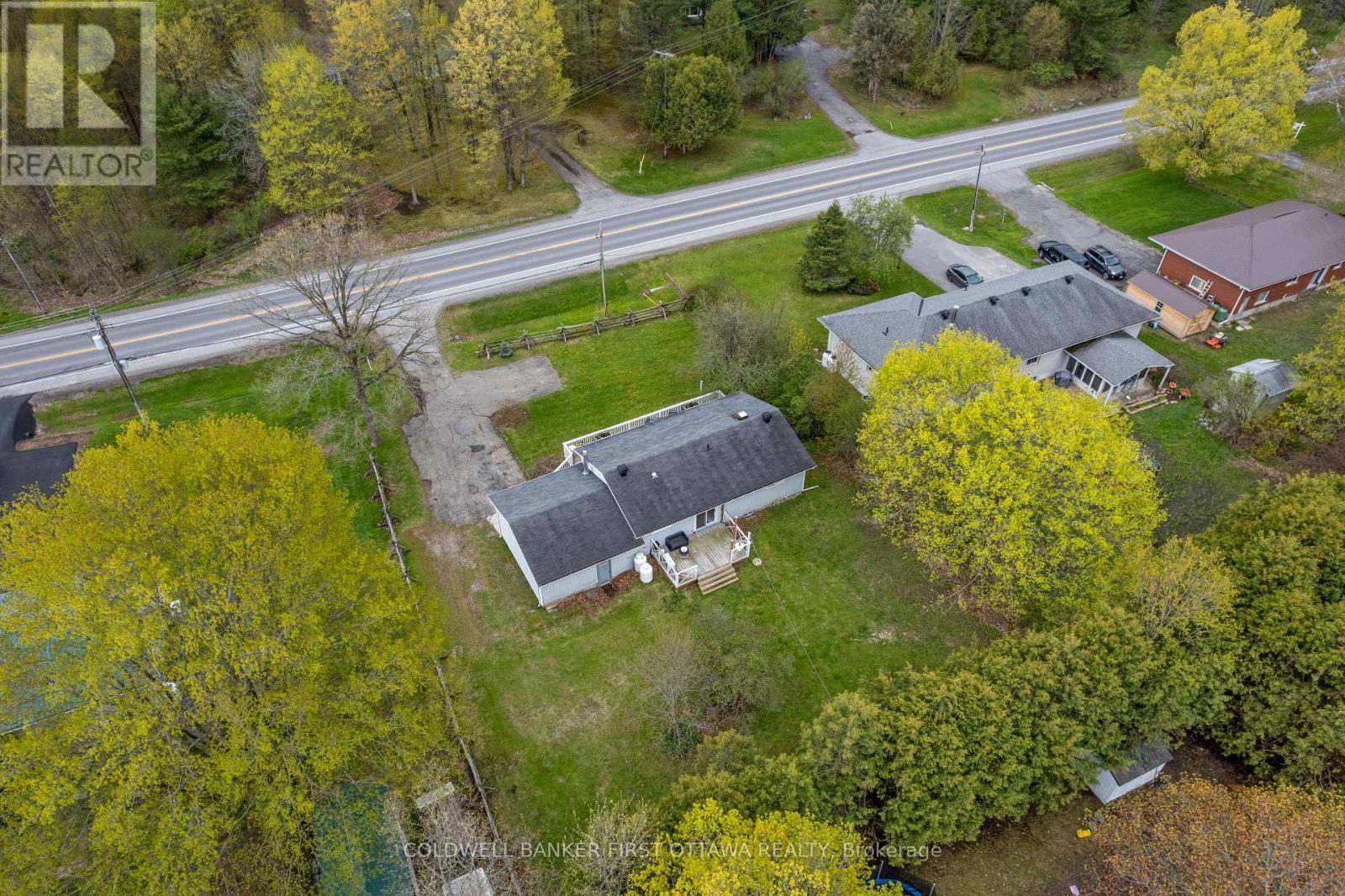2498 RIDEAU FERRY ROAD - Image 11