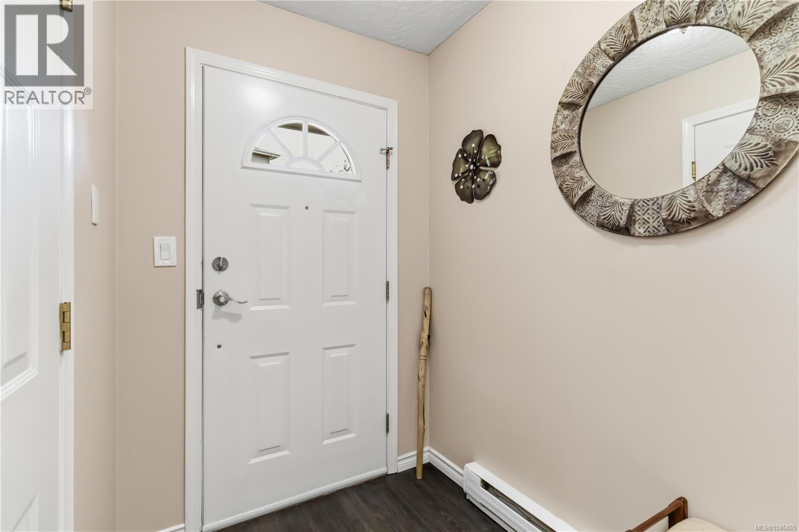 #47 909 Admirals Rd - Image 4
