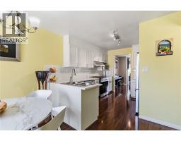 47 909 Admirals Rd, Esquimalt, BC V9A2P1 Photo 14